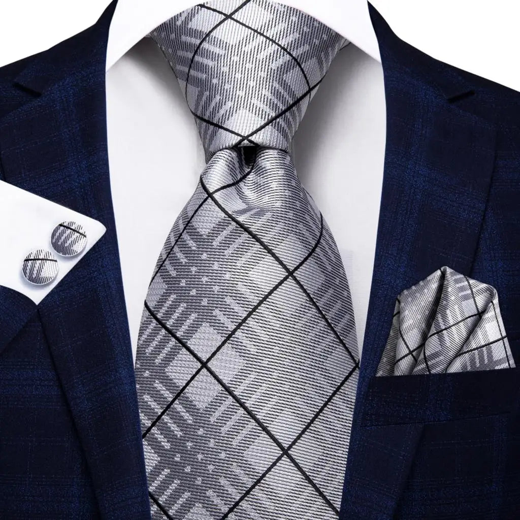 Hi-Tie Purple Silver Striped Silk Elegant Tie For Men Groom Wedding Men Necktie Pocket Square Cufflink Accessory Wholesale